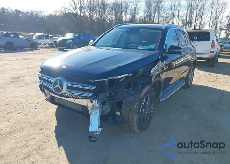 2021 Mercedes-Benz Glc 300 4Matic Suv z USA, uszkodzony, nr VIN W1N0G8EB9MF899232